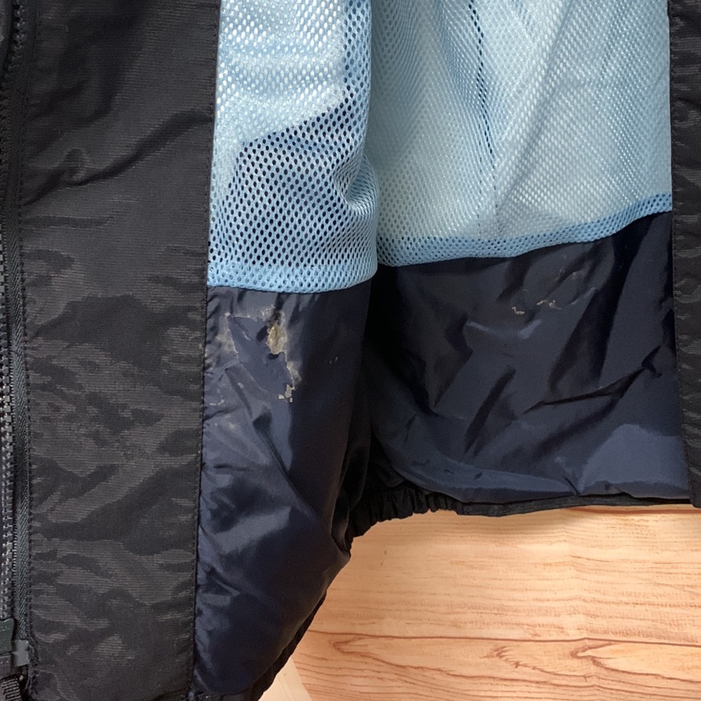 Helly Hansen Jacket - image 5